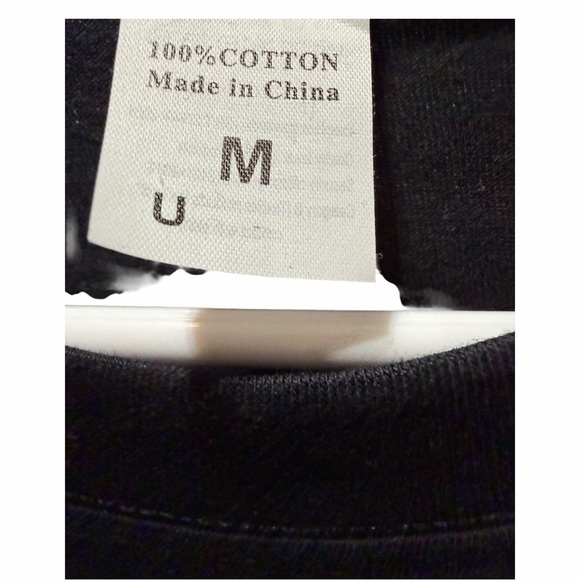 Source Unknown Black Graphic Tee - Picture 4 of 5